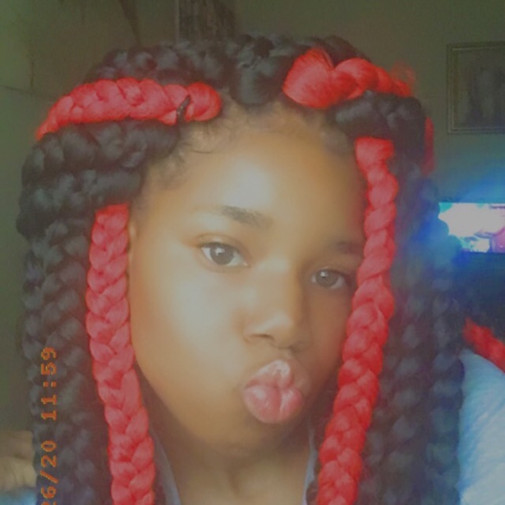 Meet your Posher, Deaisha